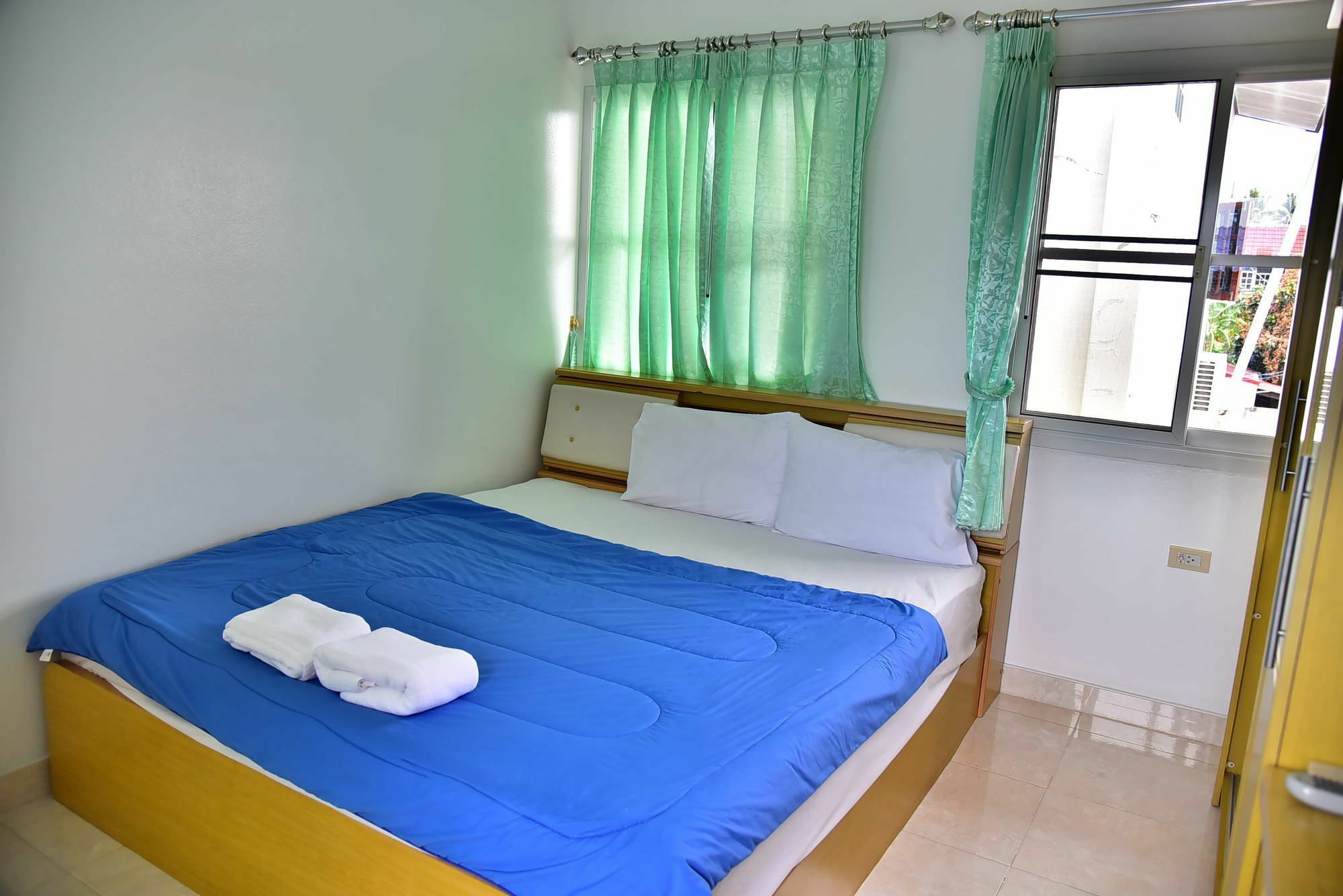 Sun Beach Guesthouse Prachuap Khiri Khan Extérieur photo